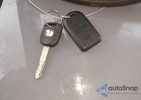 2006 Honda Odyssey Ex from USA, damaged, VIN 5FNRL38486B405492